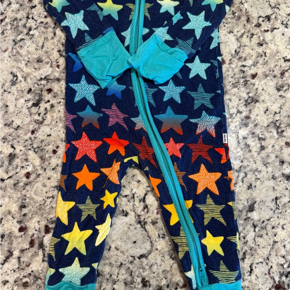 Little Sleepies Shade of Stars Zippy